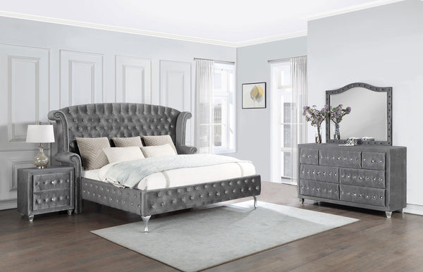 Deanna 4-piece Tufted California King Bedroom Set Grey image