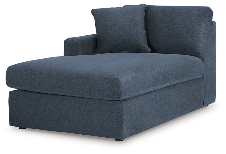 Modmax Sectional with Chaise