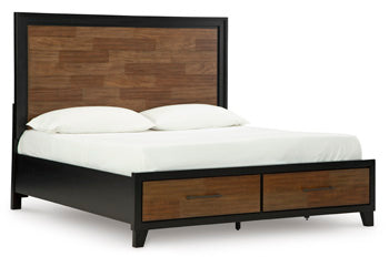 Kraeburn Panel Storage Bed