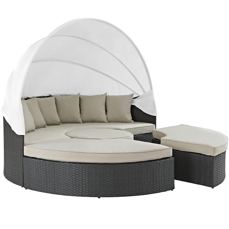 Sojourn Outdoor Patio Sunbrella� Daybed