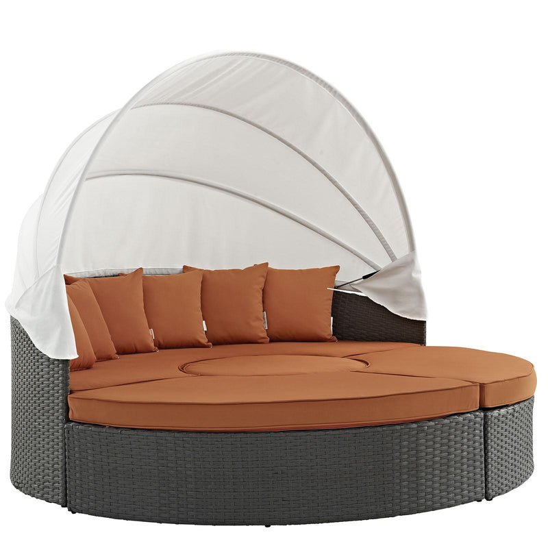 Sojourn Outdoor Patio Sunbrella� Daybed