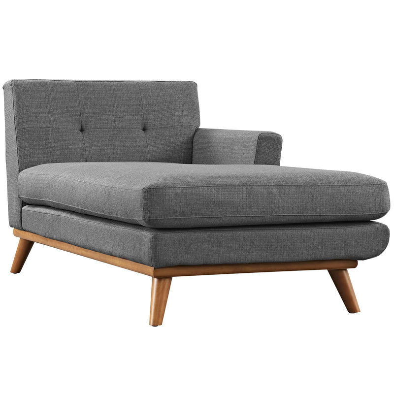 Engage Right-Facing Sectional Sofa