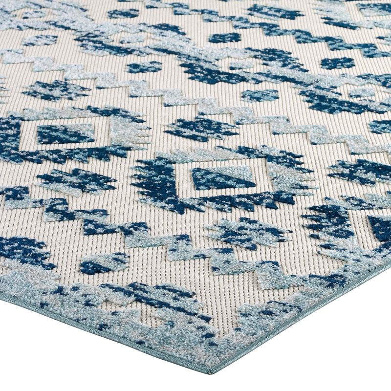 Reflect Takara Abstract Diamond Moroccan Trellis 8x10 Indoor and Outdoor Area Rug